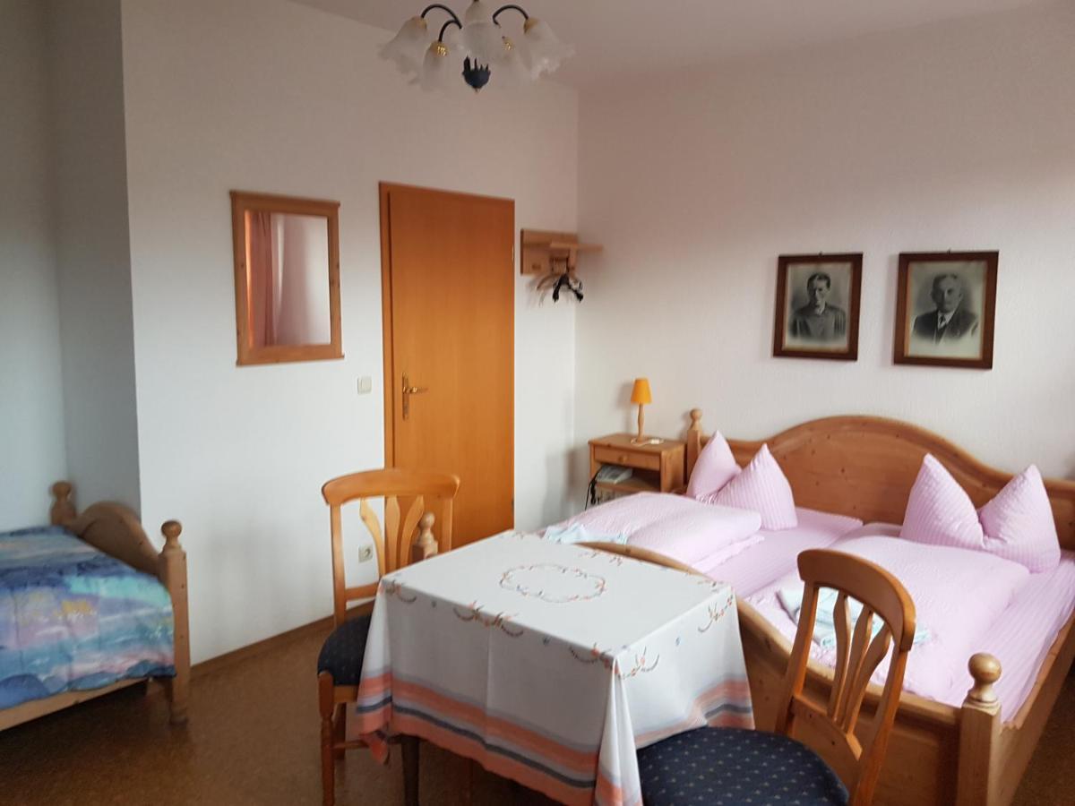 Gasthaus Und Hotel Peterhaensel Spechtsbrunn Kültér fotó